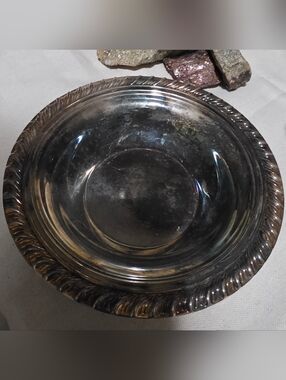 W.M. Rogers Small Silverplated Vintage Bowl
